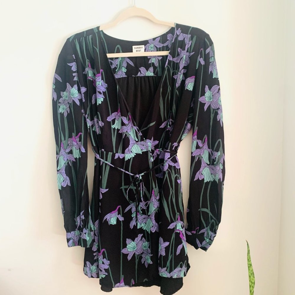 Black Floral Wrap Dress, Aritzia, Size 04